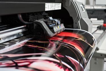 Wide Format Ink Jet Printing